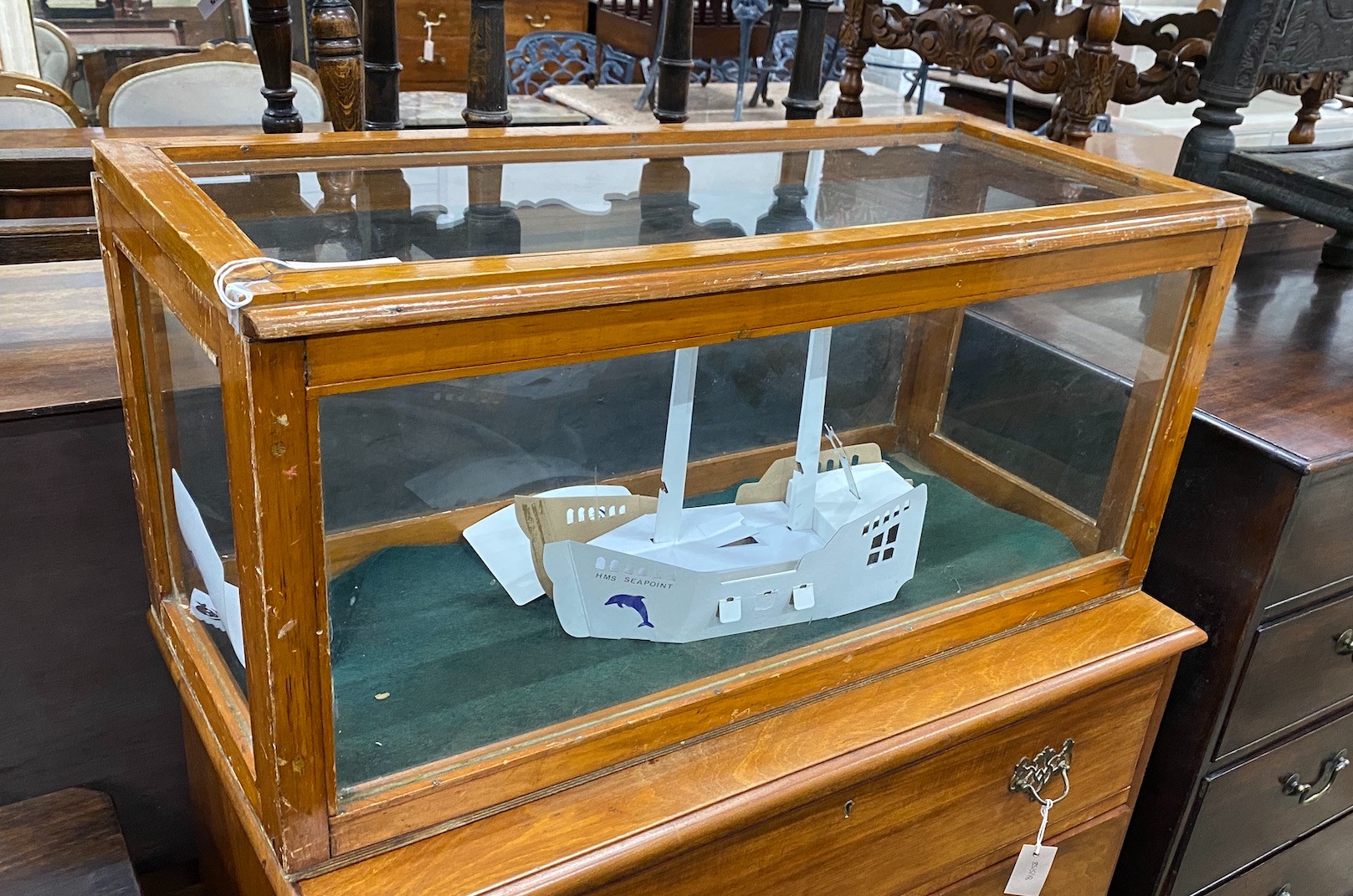 A rectangular glazed table top display case, width 90cm, depth 39cm, height 42cm